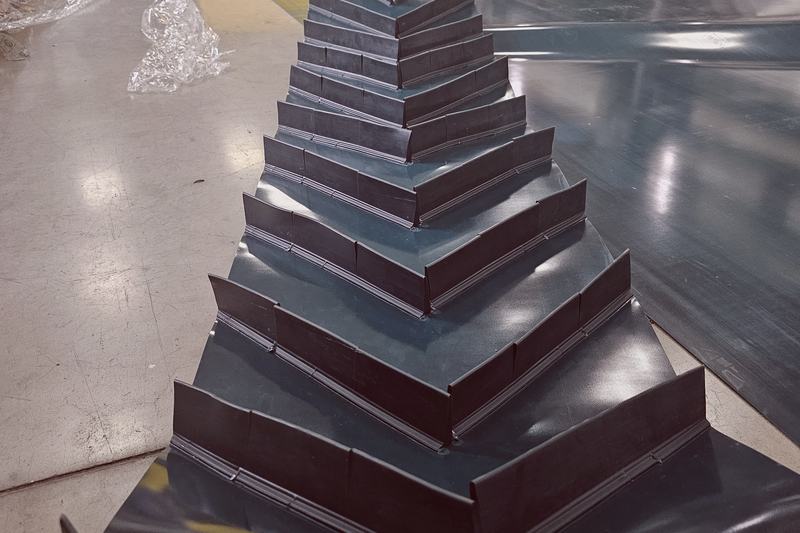 PVC traka sa V rebrima
